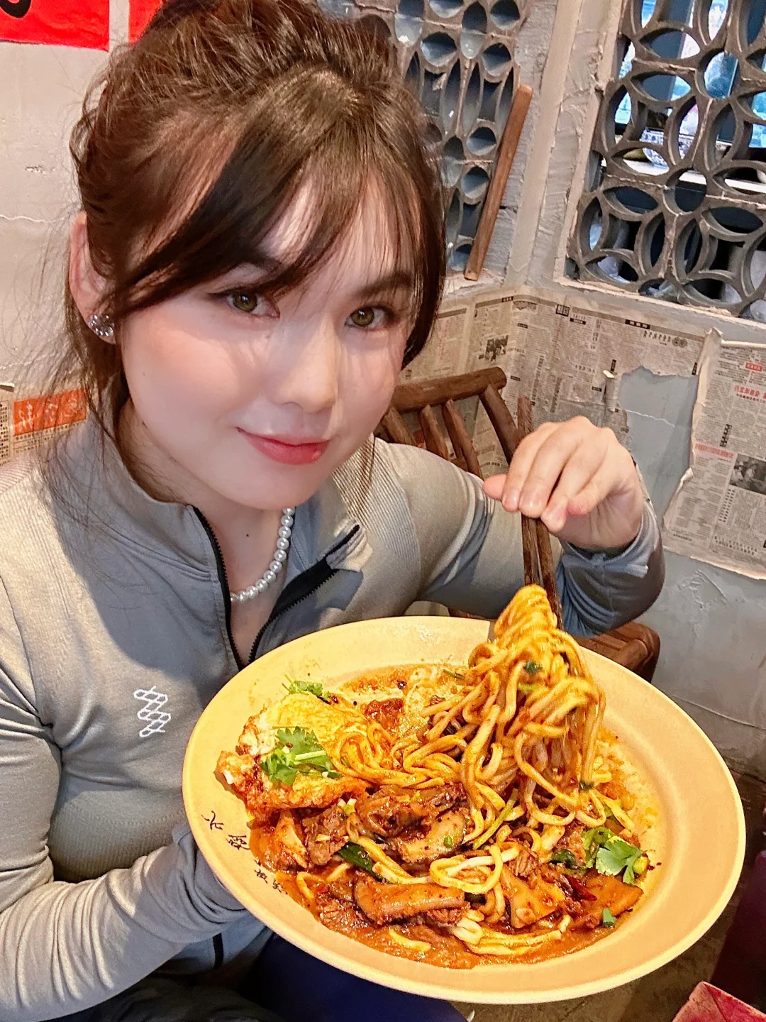 冬天来碗热乎乎的板凳面真的绝😭