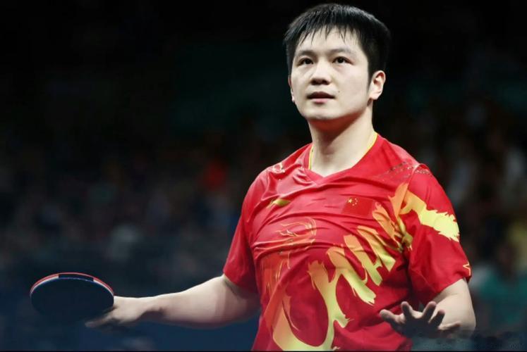 国乒 樊振东樊振东，现在就是男子国乒的遮羞布所谓的新生代，一个不如一个，别给我说