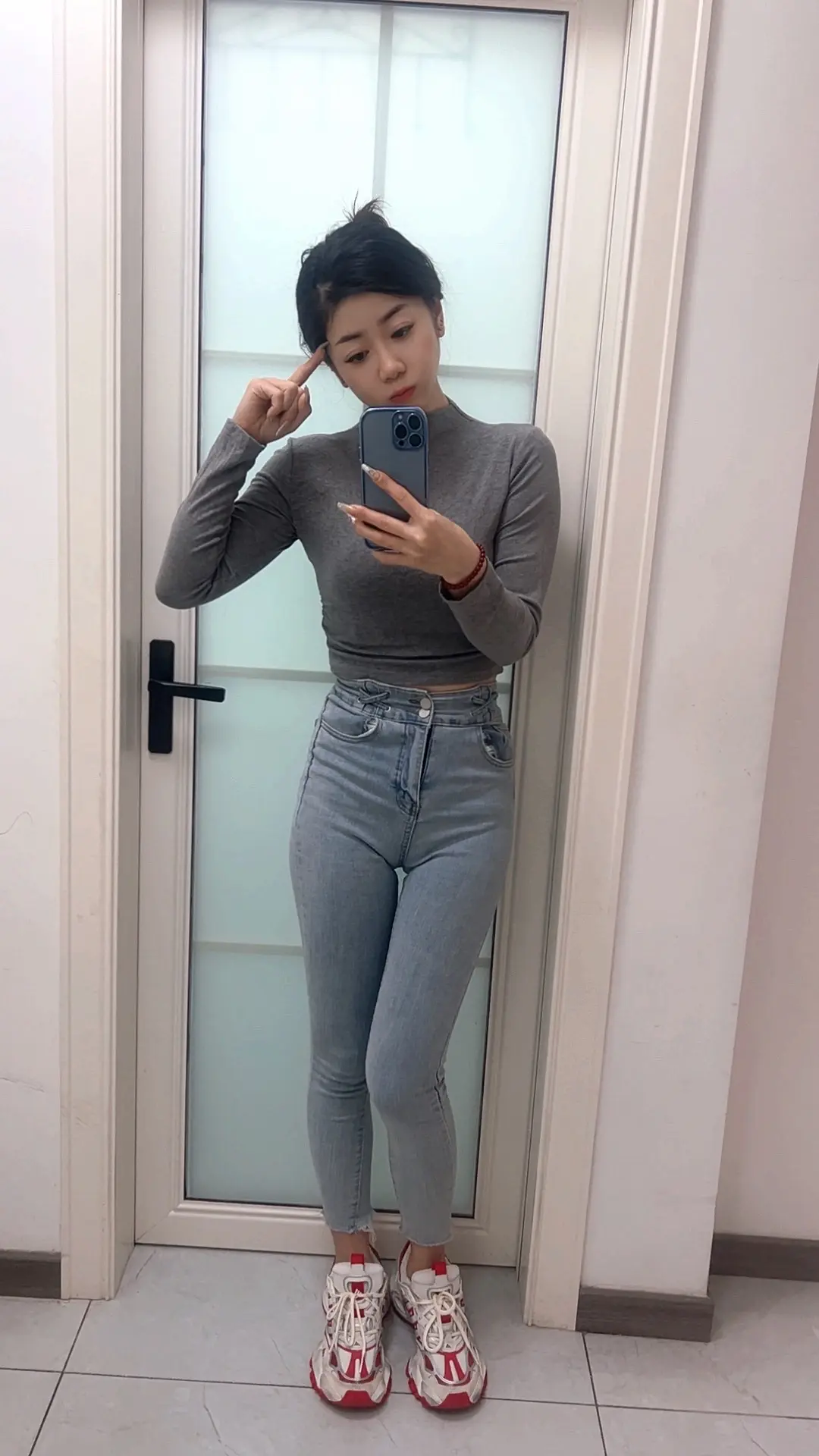 成年人不做选择，如果喜欢，就全要。你们说对吗？