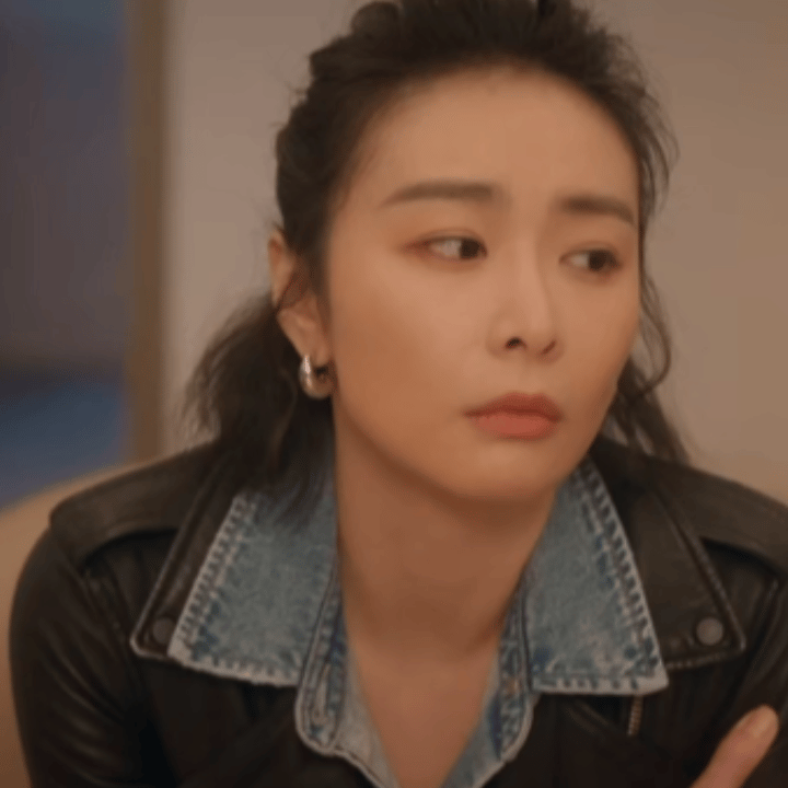 高叶真诚感演技 高叶的演技让人一秒入戏！罗曼面对感情和家庭的困境，她用细腻表演诠