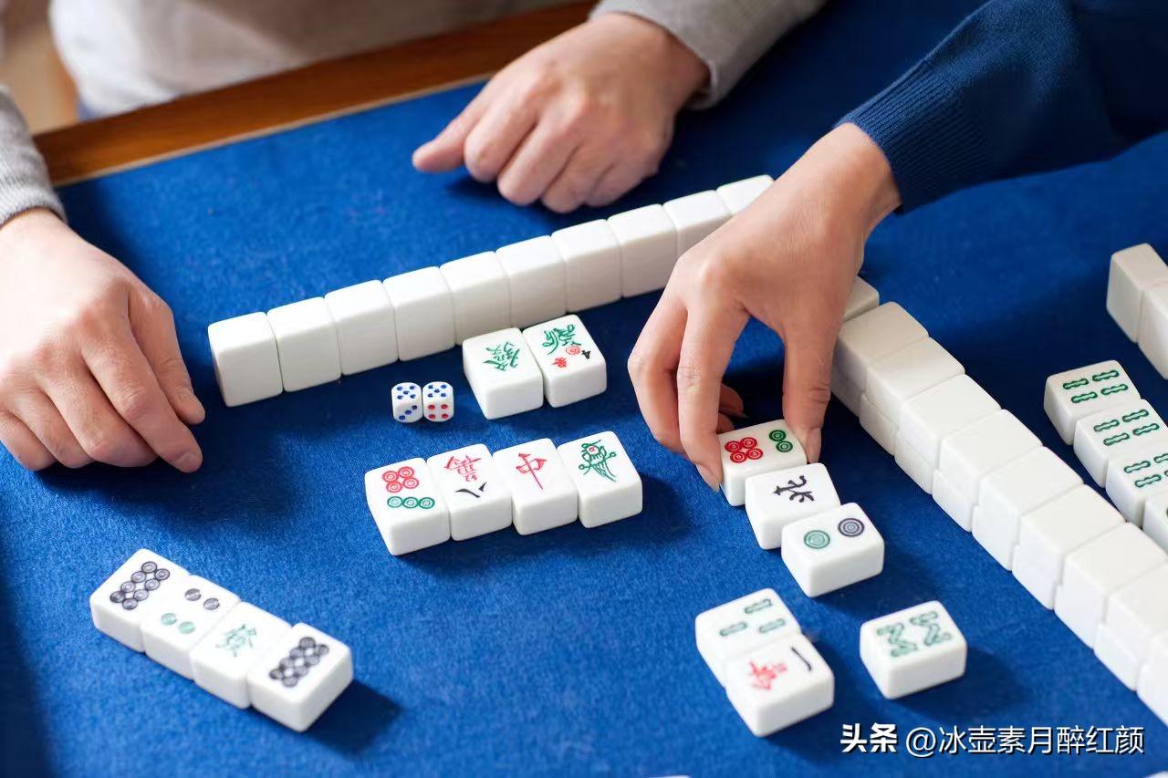 老婆打麻将上瘾怎么办?打麻将如果上瘾了，很难戒掉，最好的办法是用另一种爱好来替代