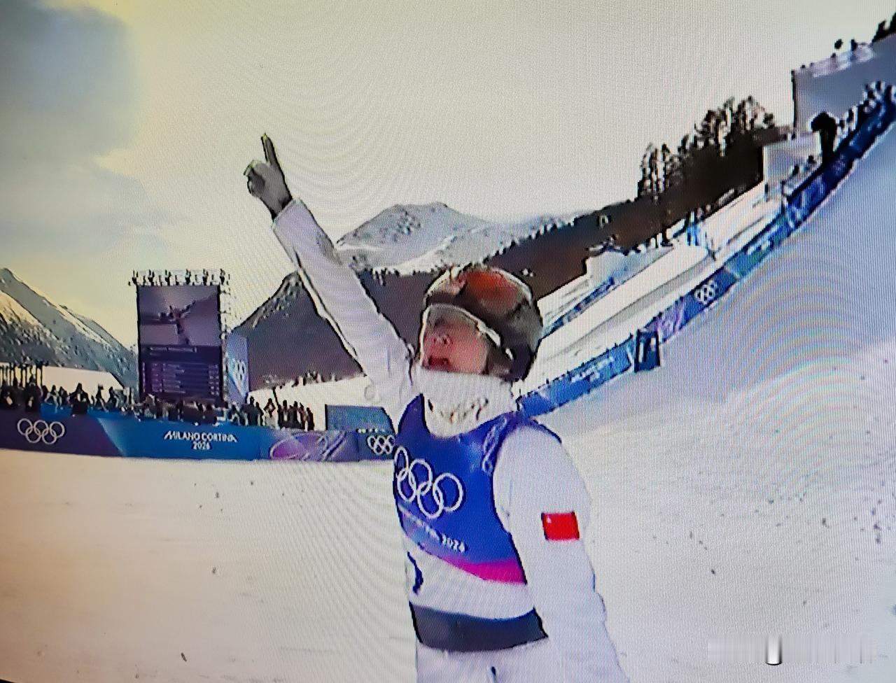 又一个奇迹，徐梦桃卫冕冠军，成为空中技巧卫冕第一人，中国连获第二枚金牌🥇恭喜?