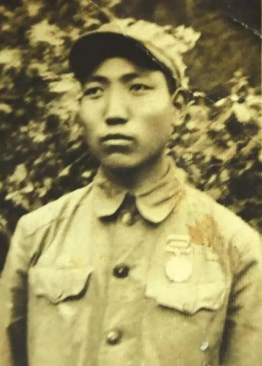 于树昌（1930年8月-1953年6月），男，志愿军战斗英雄，中国人民志愿军23