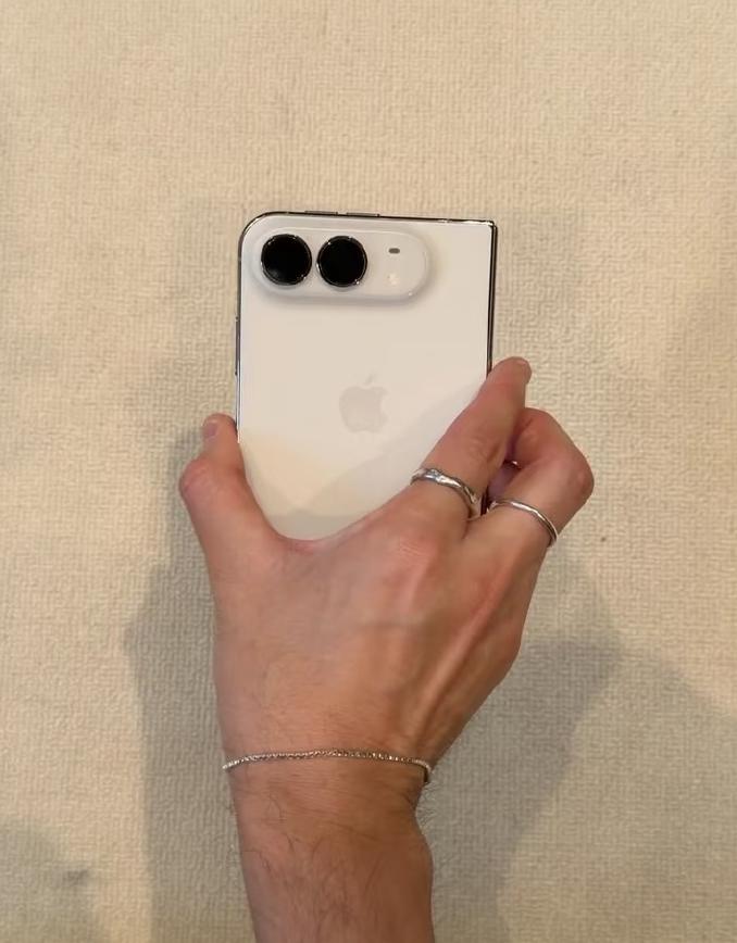 买iPhone Duo的到底是什么人？

有第三方预估iPhone Duo的维修