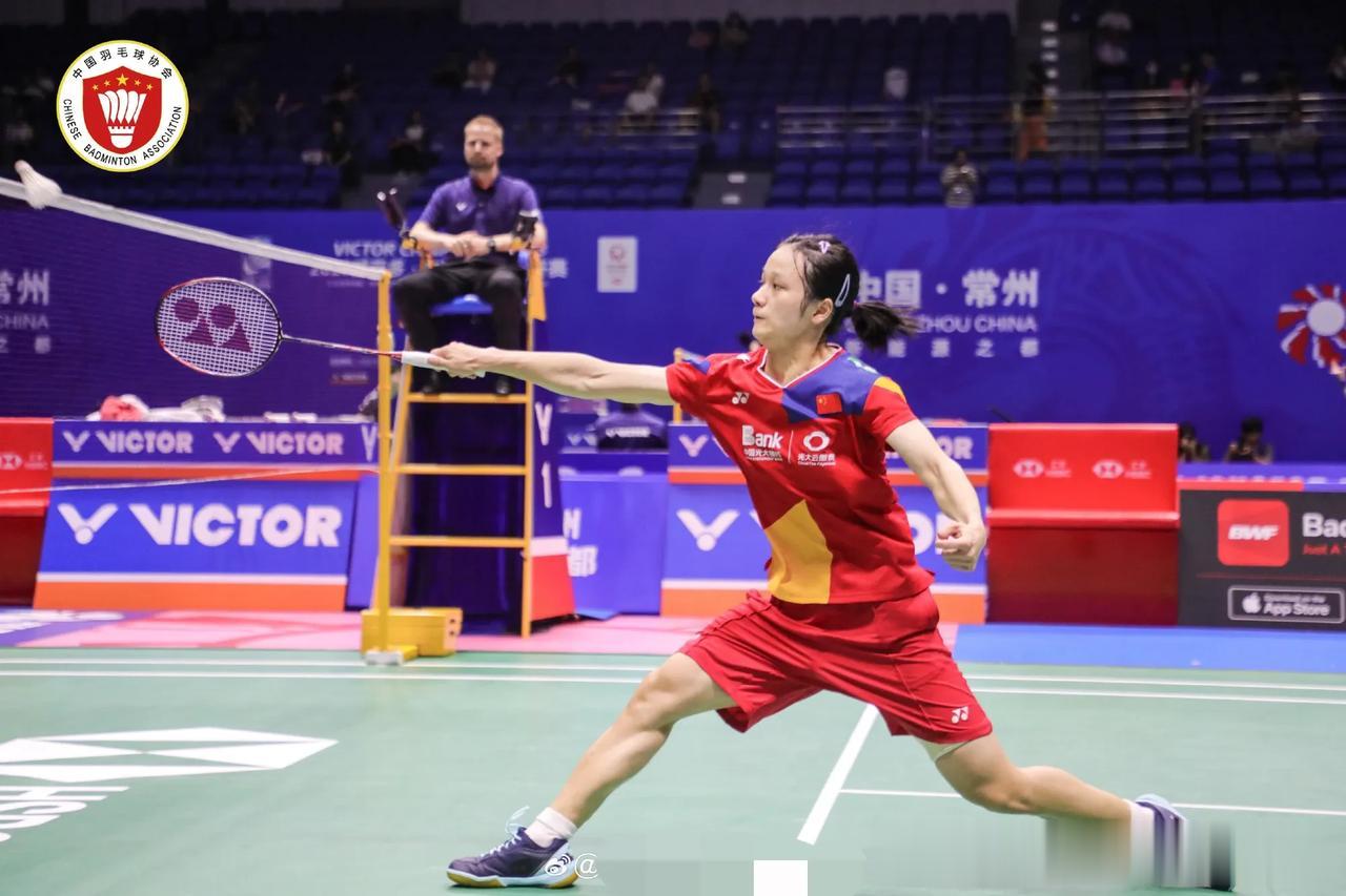 
 
🇨🇳张艺曼（中国）2-0 布桑南（泰国）
（21-18 21-14） 