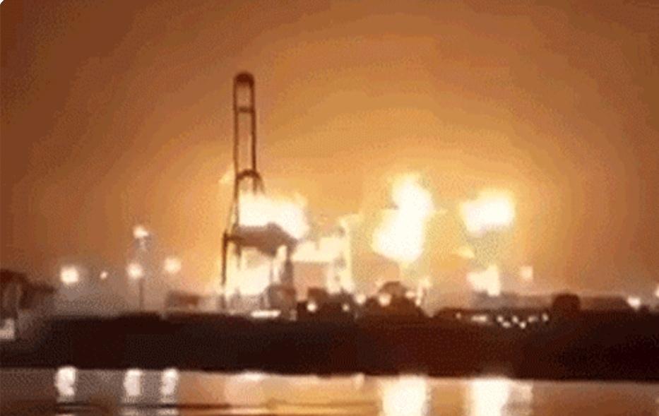 美以爆打伊朗，而伊朗也暴露出了战争实力，而在此时居然中东国家各怀鬼胎，继续打下去