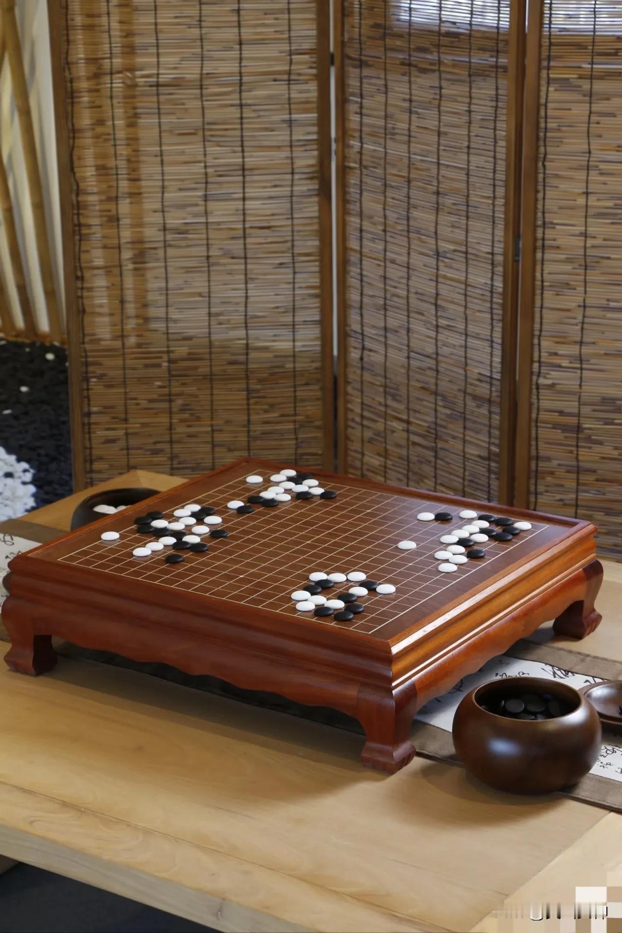 敢不敢来战？这上联难倒无数高手，能对出下联的绝对是天才！
正文：
别划走！如果你