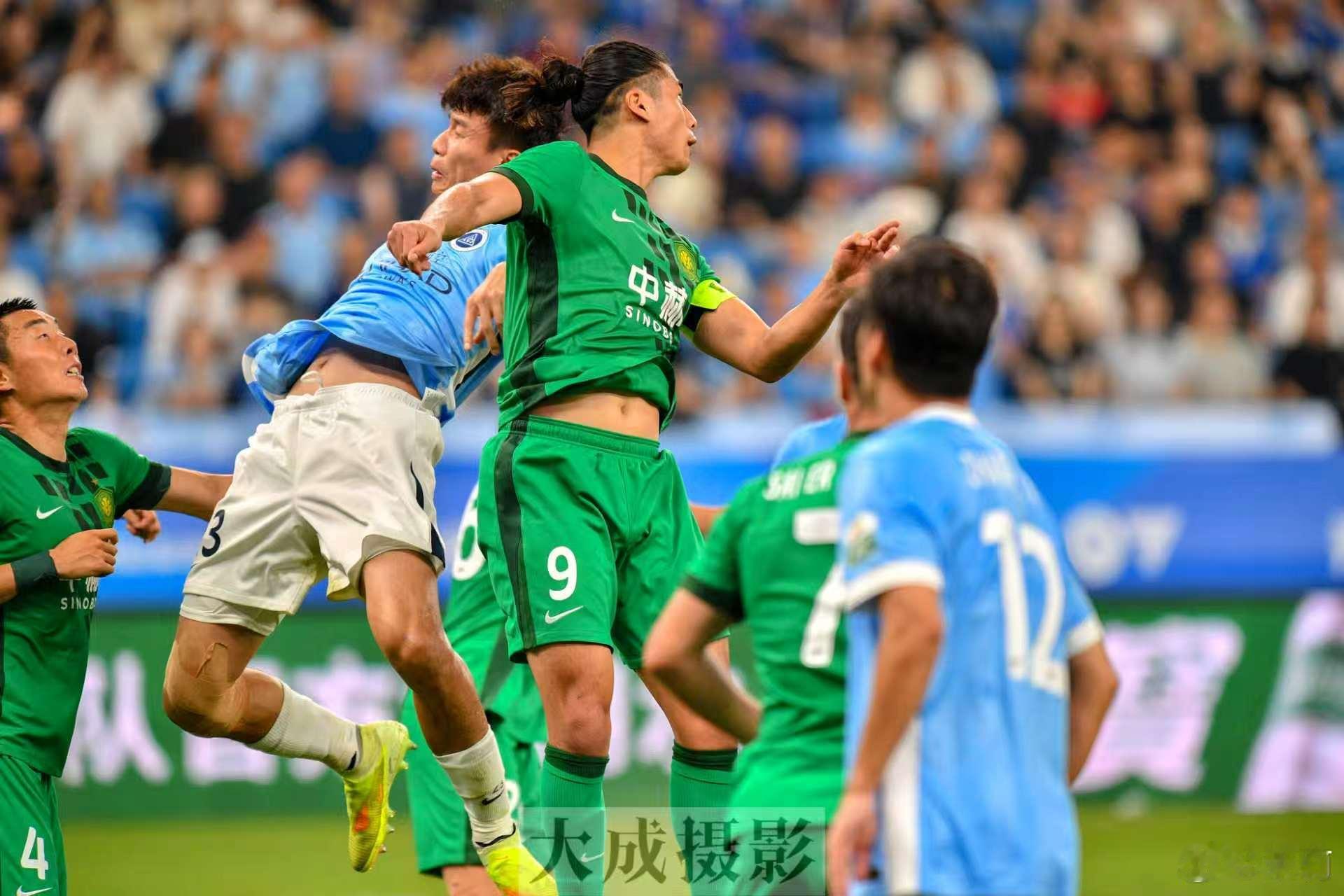 深圳新鹏城 我的黑幕群群友韦斯利的赛后点评。我现在的感觉是：无论是新鹏城还是奥乌