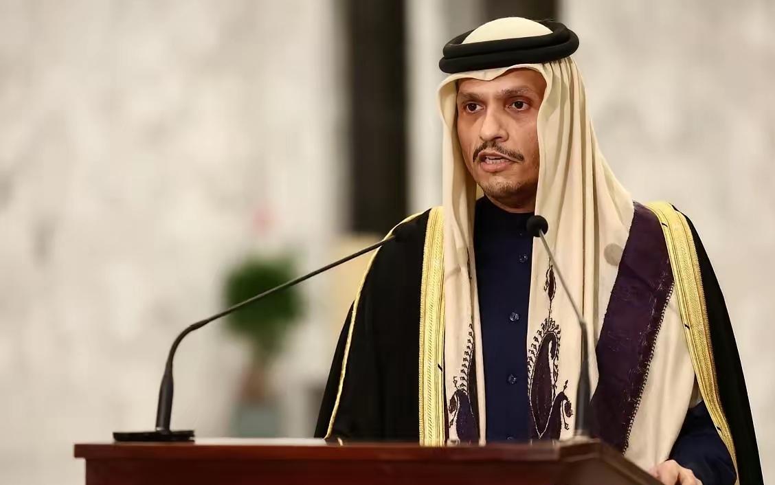 惊破天！卡塔尔前首相一句话，戳穿美国最大谎言！
 
卡塔尔前首相突然公开喊话，直