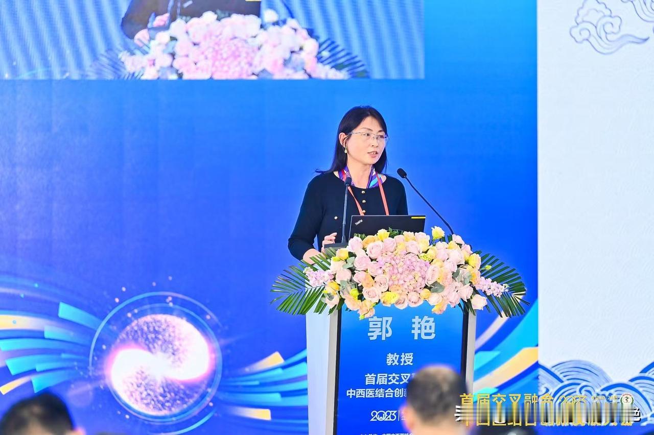 女性过了50岁，体重保持在多少斤，才比较合适

不少人都持有这样的观点，觉得年龄