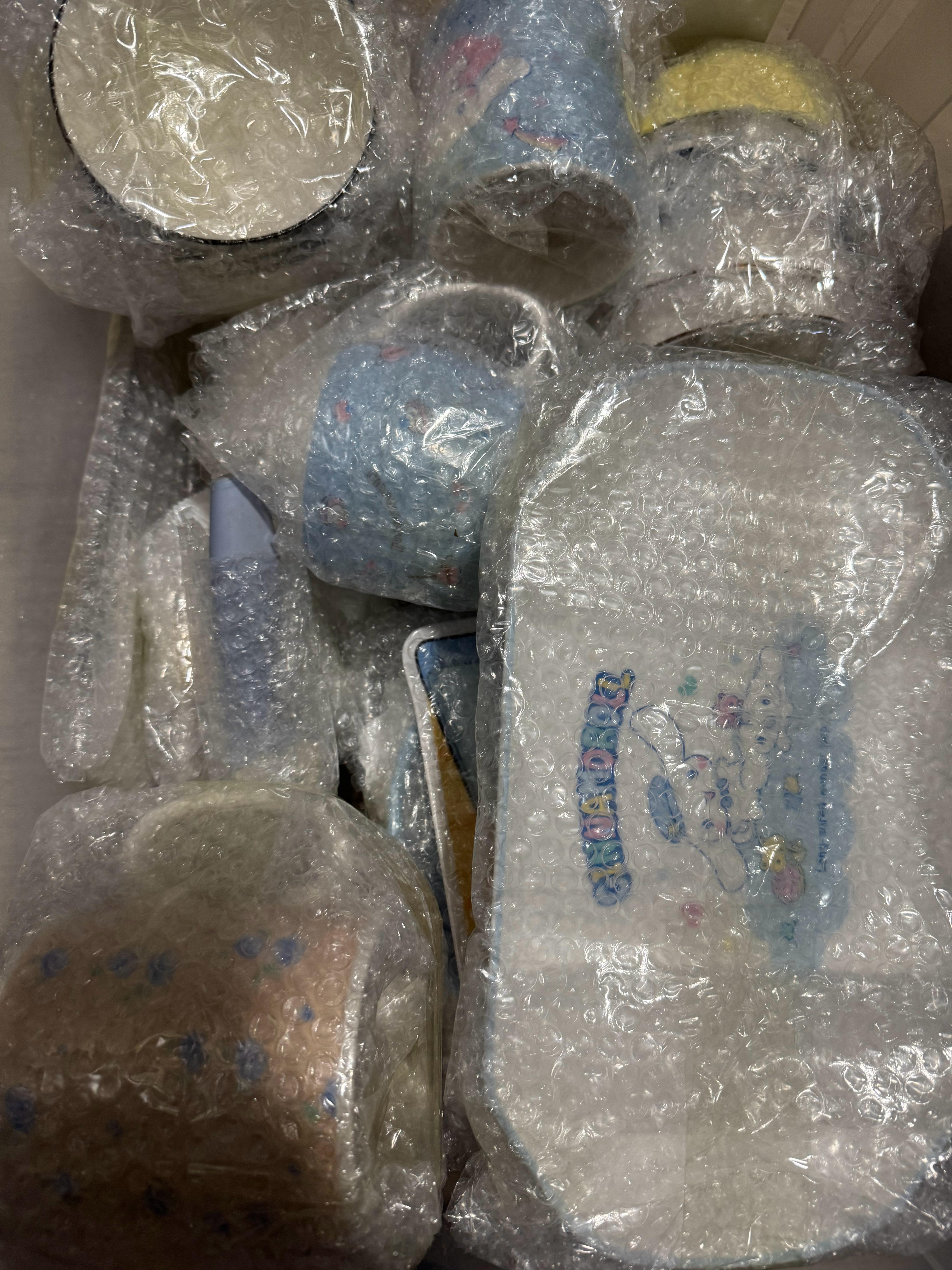 严重高估我的打包速度了包得想鼠。。。。还想说今晚彻底打包完明天搬走结果还是没包完