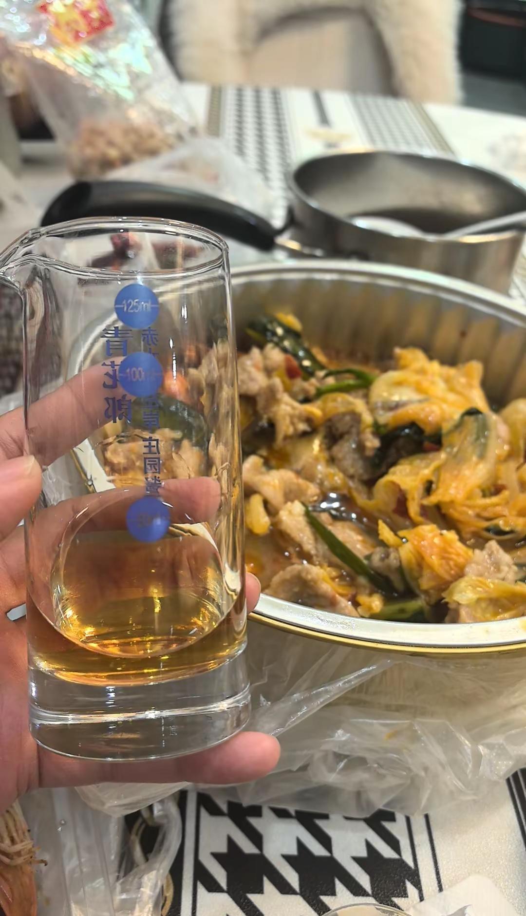 30+姐姐，独酌，爱上不加冰威士忌，成年后唯一的爱好，赚钱，独饮生活 威士忌