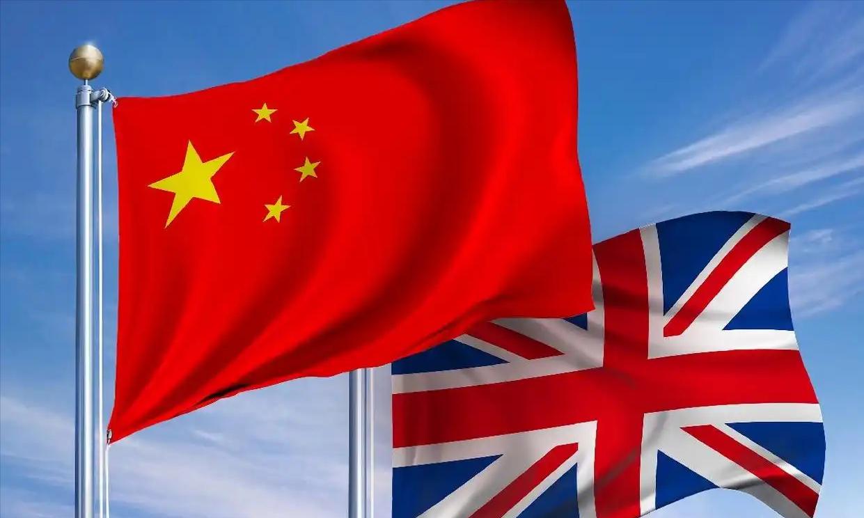 外媒今日报道，英国政府5月5日以向俄罗斯提供无人机部件等军事物资为由制裁35个个