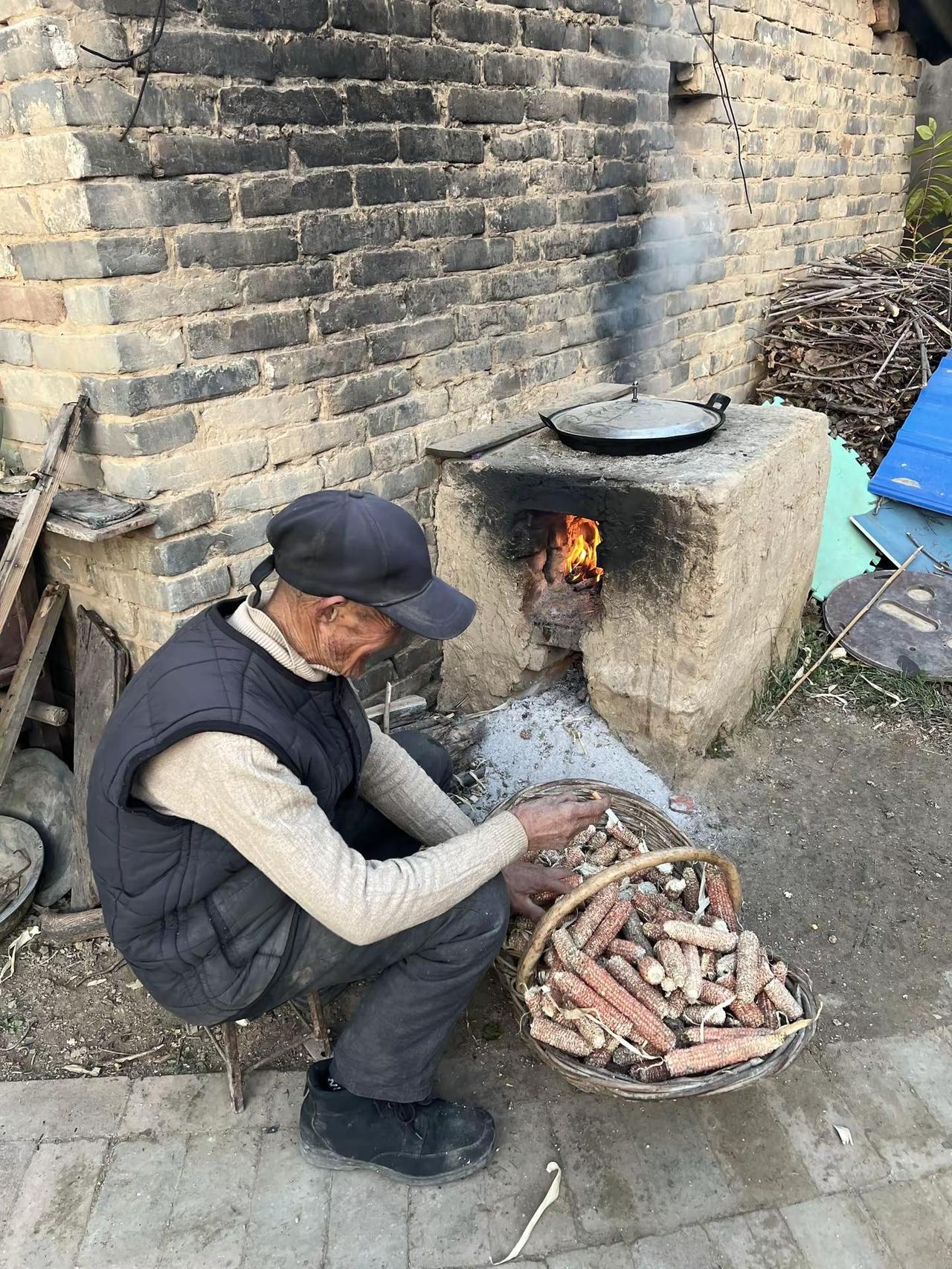 到五保户家走走