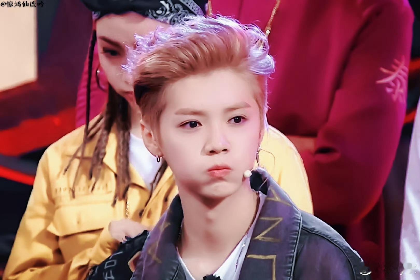 四月对鹿晗好一点来一点高质量真正懂他的粉不要恼瘫谢谢