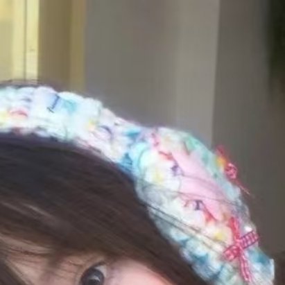 青春正能量，岁月蹉跎，不去珍惜，它只会荒废，一旦如拾珍宝般去爱它，它一定会给予你