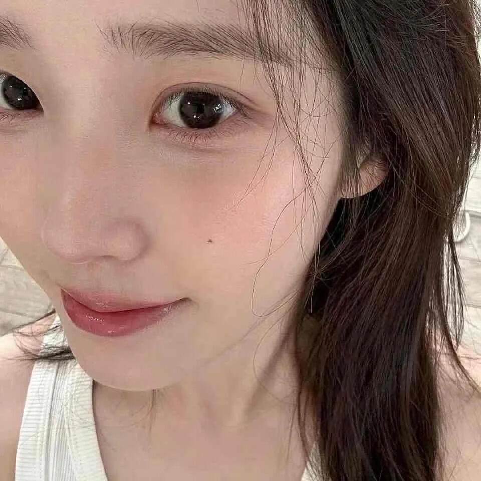 𝗪𝗲𝗰𝗵𝗮𝘁李知恩iu头像背景图搭配.ᐟ‪.ᐟ盛夏壁纸大放送动漫仲夏