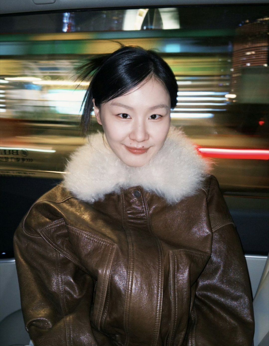 金靖终于舍得发新图了，啥时候录制开始推理吧祝姐姐越来越闪耀～ 