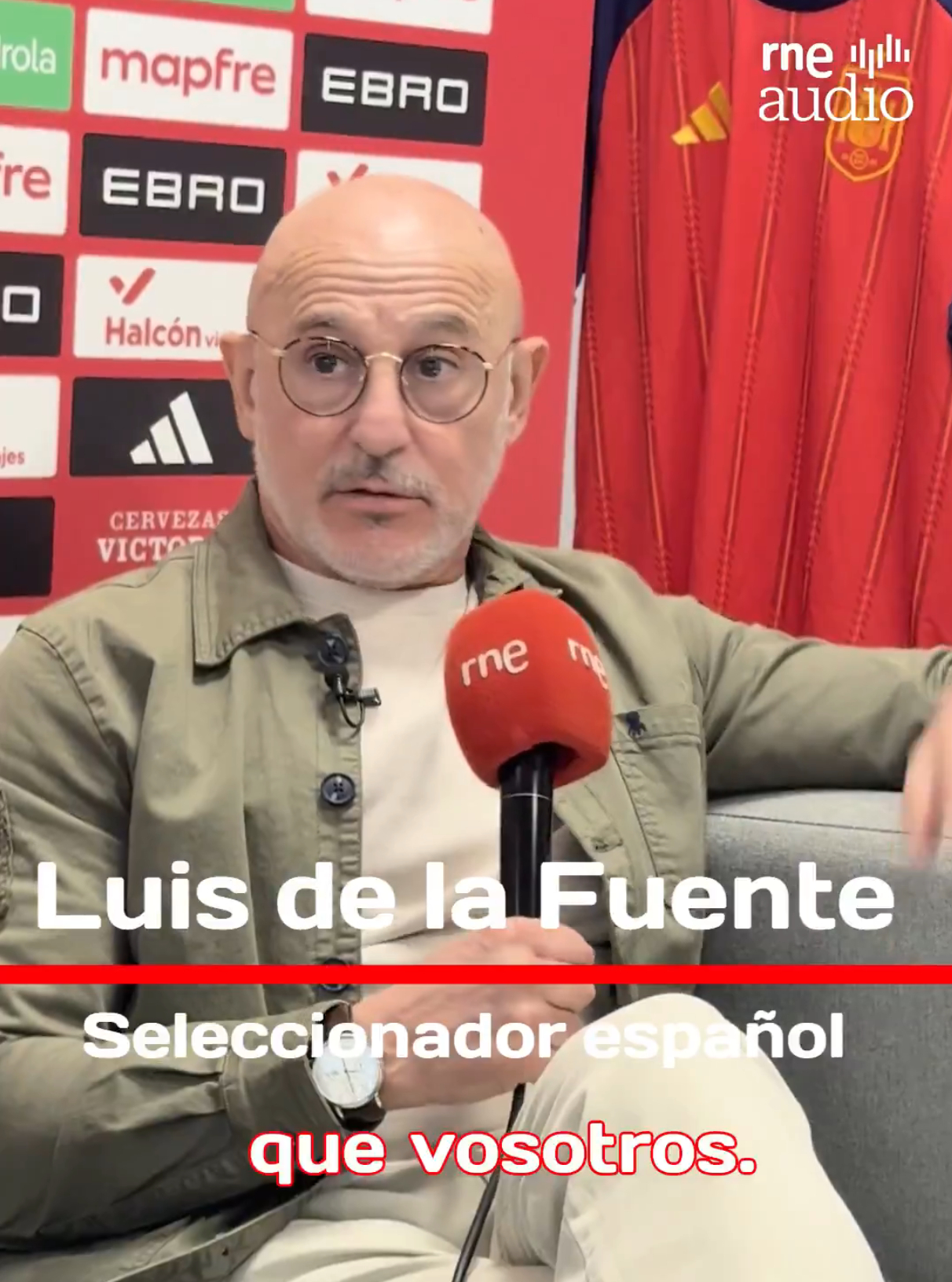 📣西班牙主教练德拉福恩特接受采访谈欧美杯决赛“我们知道相关对话正在进行，谈判也