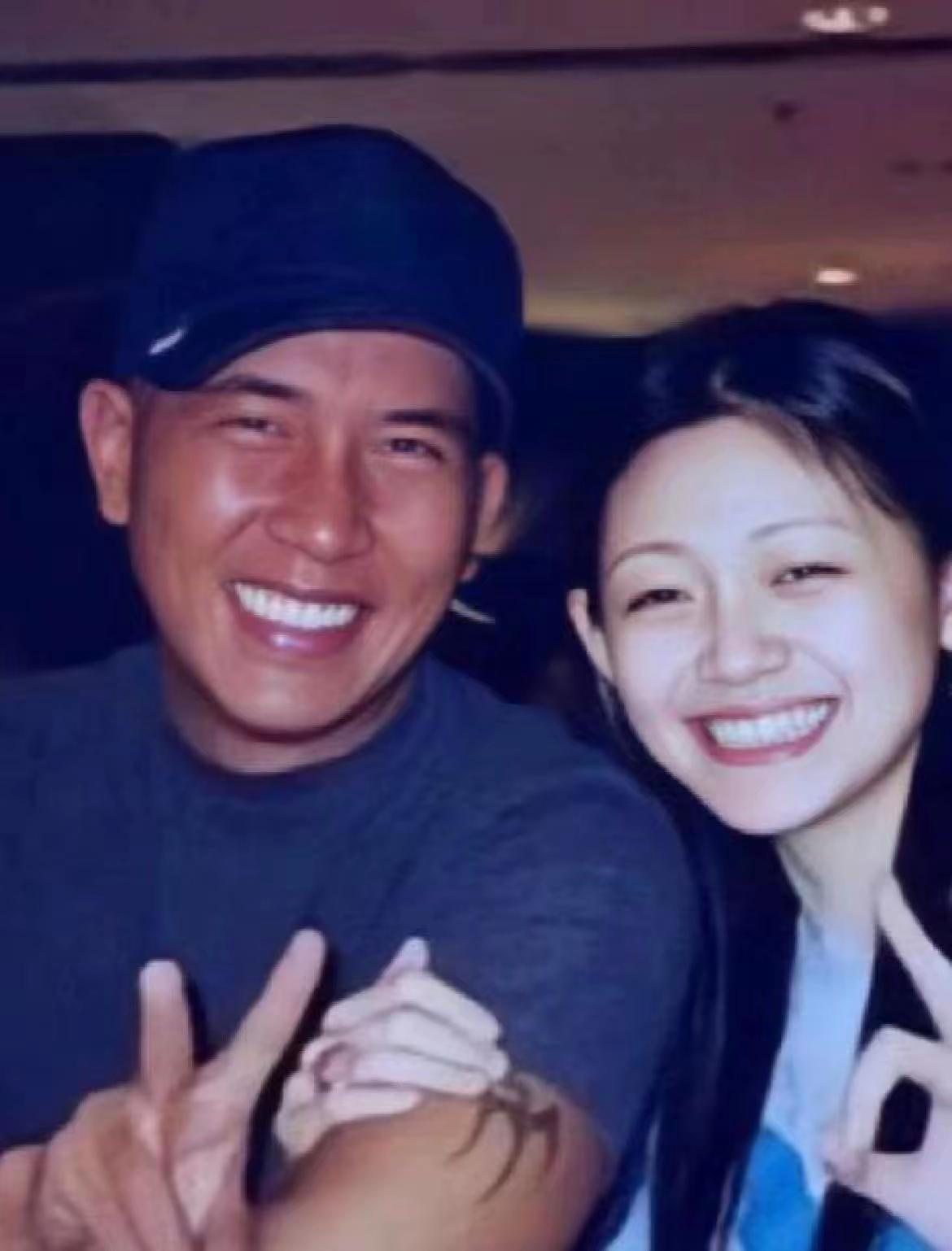 大家发现了吗？现在很少有人会去看韩剧了，现在还能想起来当年《蓝色生死恋》爆火的时