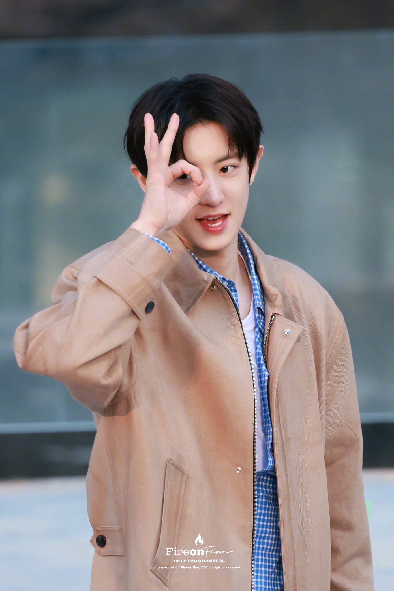 【Theqoo】颜值状态超好的EXO朴灿烈，帅气满分！朴灿烈