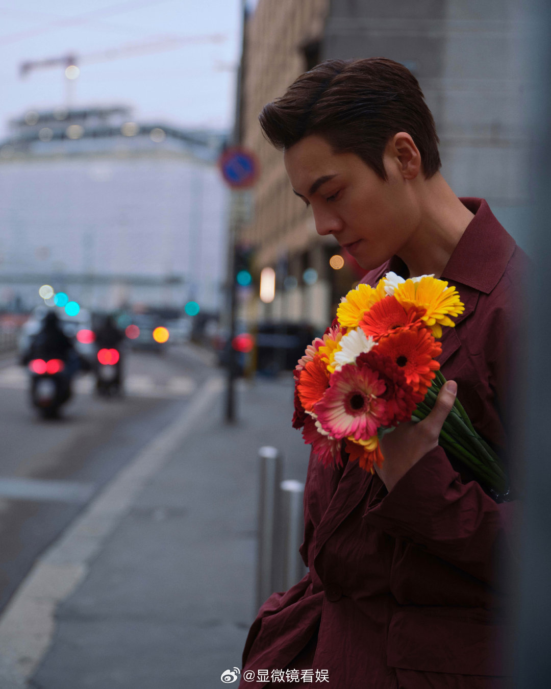 陈伟霆米兰时装周直播预告陈伟霆米兰秀后直播预告 直播倒计时⌛ 1月16日 23点