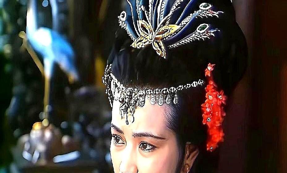 刘晓庆把眼睛练出血，现在AI在数你脸红没红。
老演员拿命演，新演员拿图混。
一个