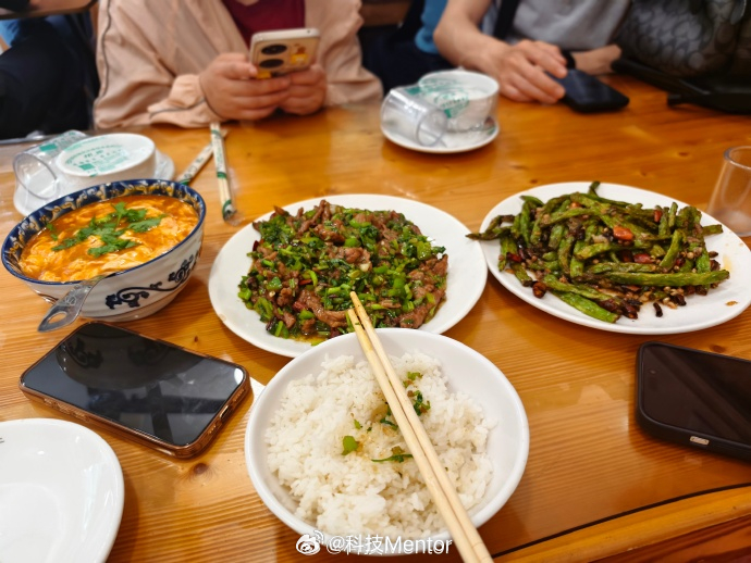 瘦子 夏天没食欲所以现在我还很能吃，是因为我是个胖子吗？ 