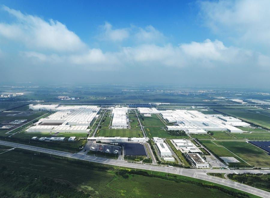 突发快讯：中国邀请欧盟汽车制造商投资合作，共筑更绿色、更智能的汽车产业未来。