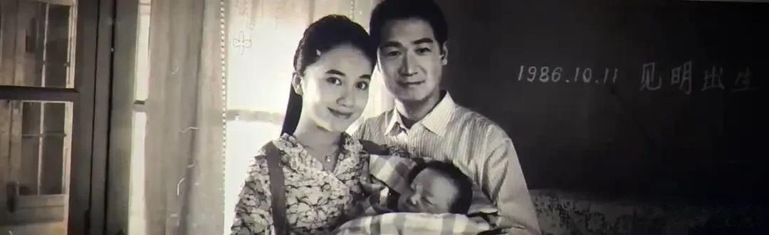 <坚如磐石>，如果下面几点交待清楚，将更精彩。

(1) 杨晓薇有没有被性侵? 