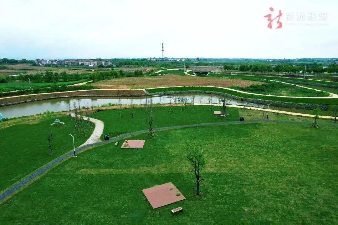 这座郊野公园正式开放了！
获悉，新洲区潘塘“十里河湾”土河郊野湿地公园昨日对外开