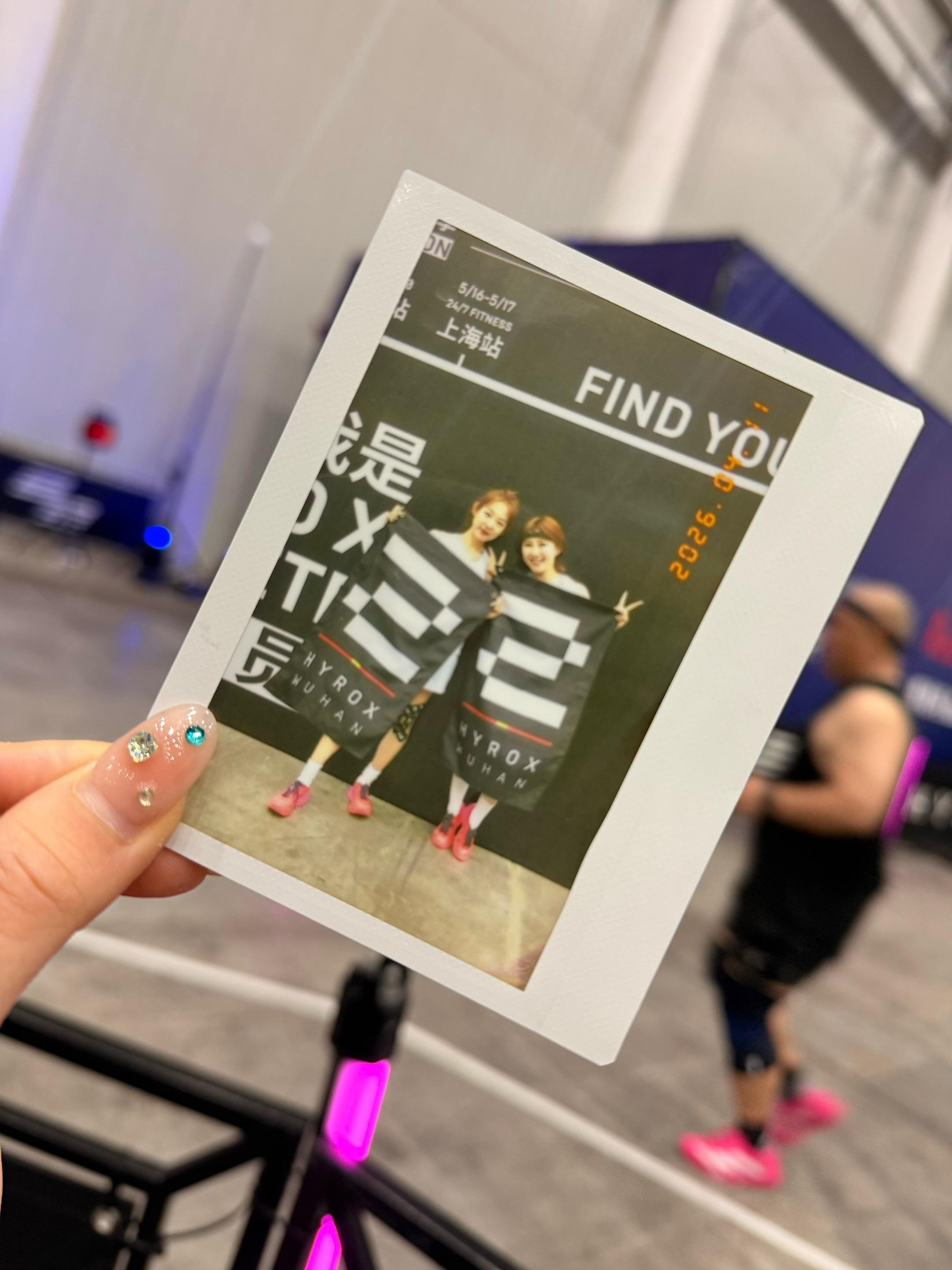 武汉完赛  牛队友带我pb  跑步比上次总体慢一分钟 项目倒是进步  ...