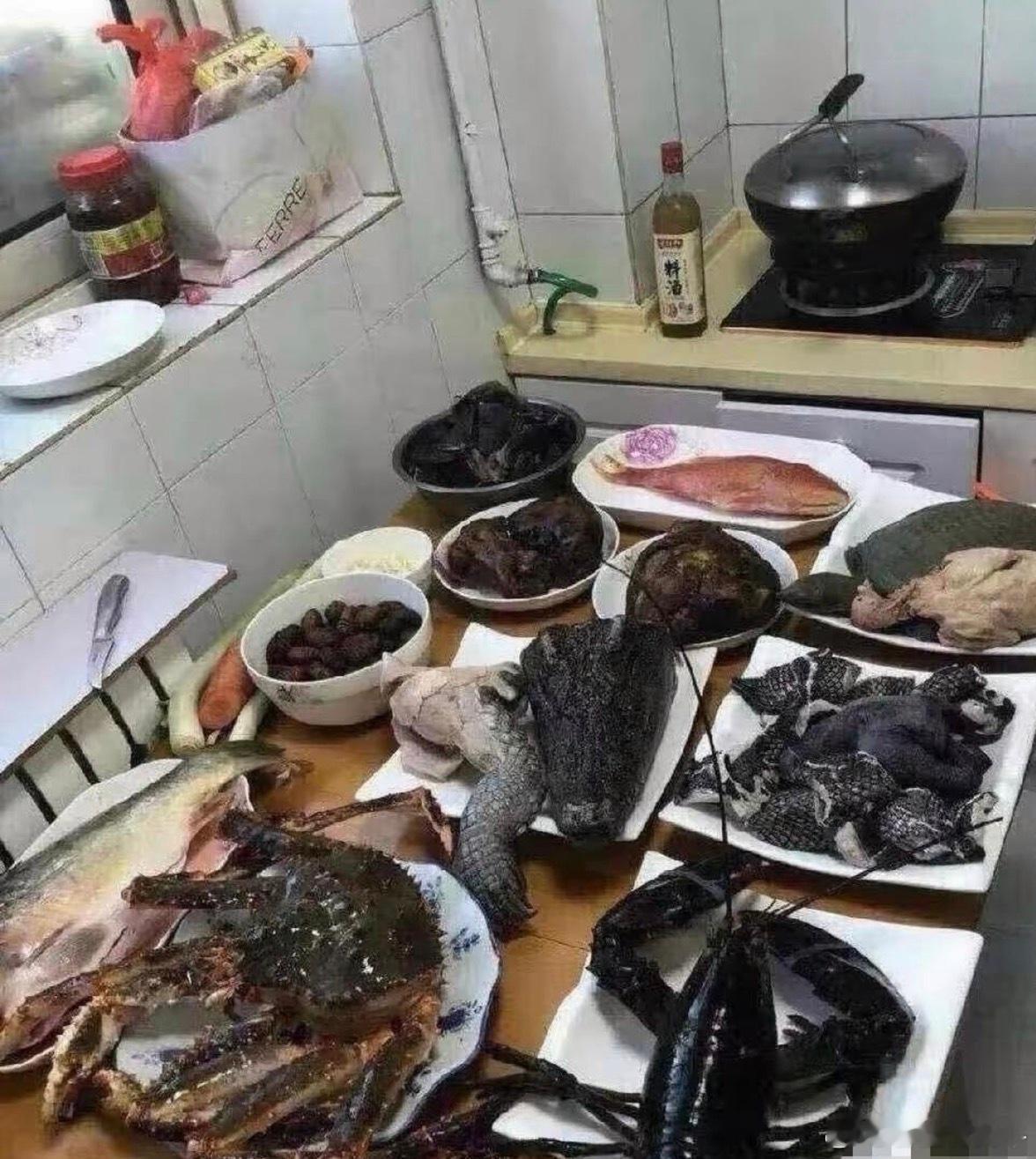 第一次来婆家，看看丈母娘给我做的一桌子菜咋样？ 