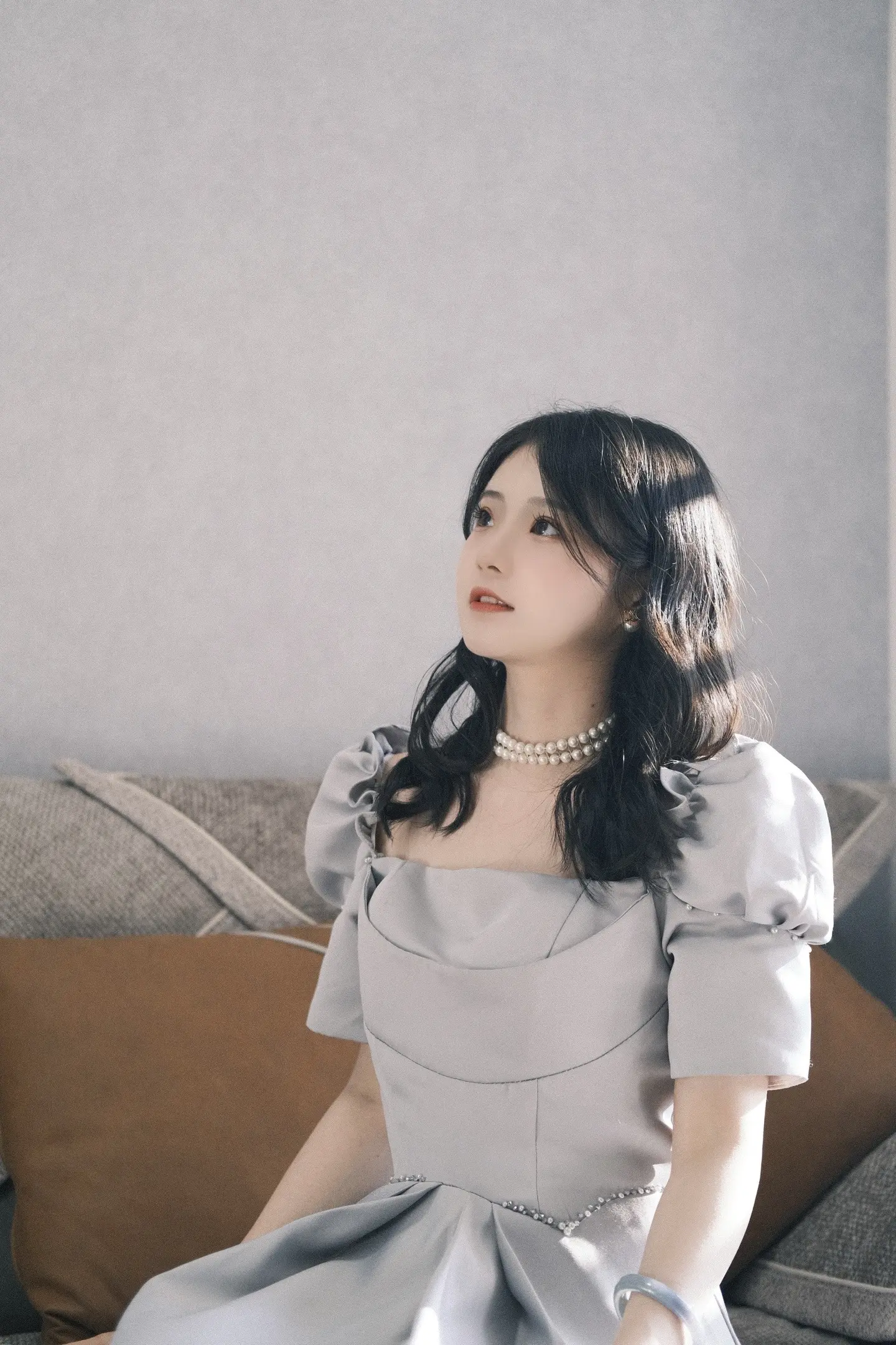 水花只能开在雨天。