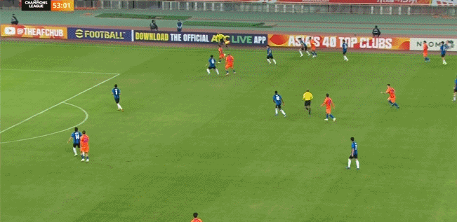 真解气！21分钟的时间，韩国仁川联在济南挨了泰山三闷棍，中国男足想想自己吧！世预