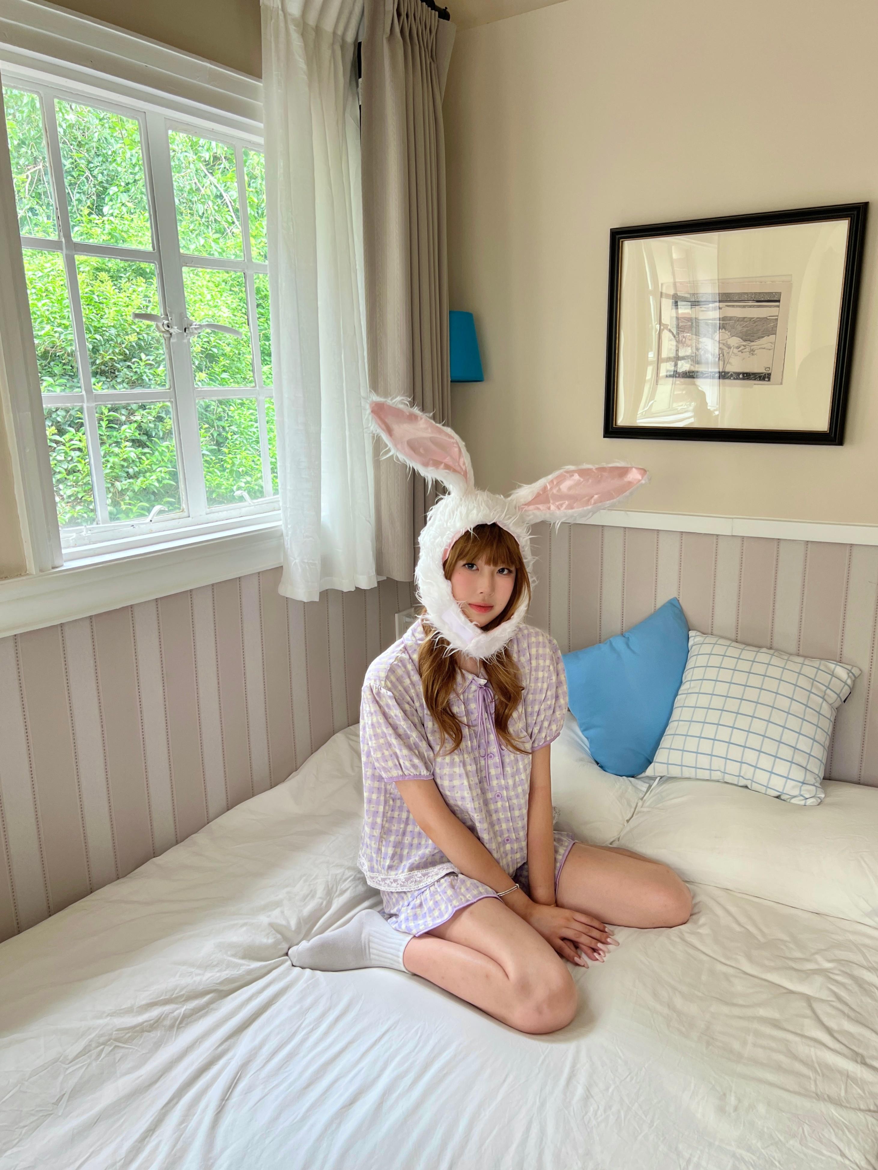 宝宝 你是一只萌萌的小兔子🐰和可爱瑞瑞 在漂亮的小民宿-客片分享/手机花絮 ​