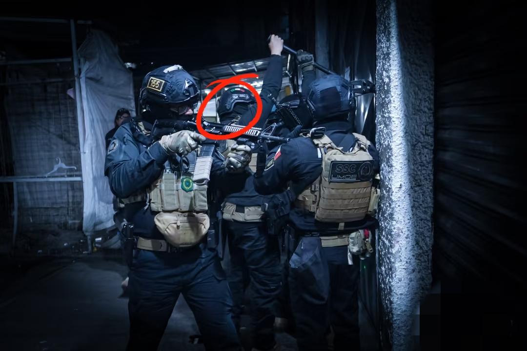 说中国武警对付墨西哥毒贩撑不了几天？这脑洞真是没边了，纯属对实力和体系的双重无知