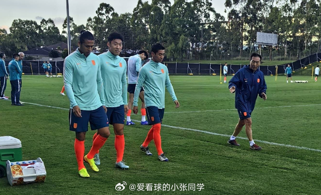 邵佳一首秀亮剑！国足VS库拉索前瞻：首发5人锁定，新老混搭冲击开门红北京时间3月