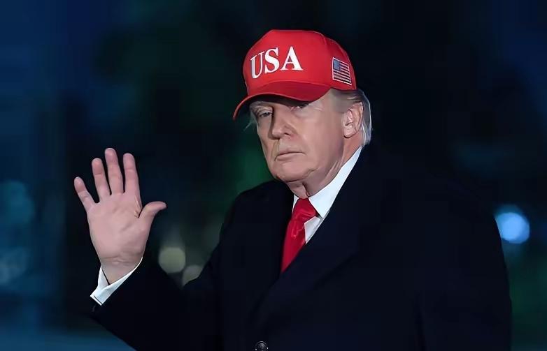 特朗普表态！
特朗普在其社交媒体上发声，表达了对伊朗近期举动的强烈不满。

他公