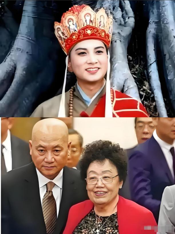 1990 年与陈丽华结婚后，迟重瑞本想留头发，恢复正常发型。陈丽华的儿子赵勇对他