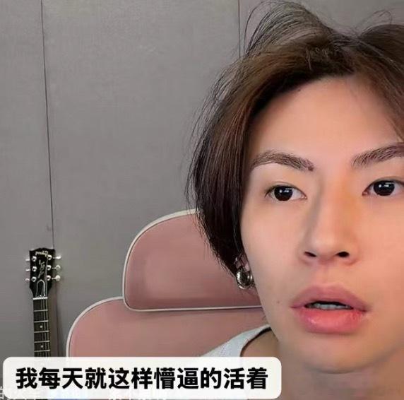 怎么才周四啊 