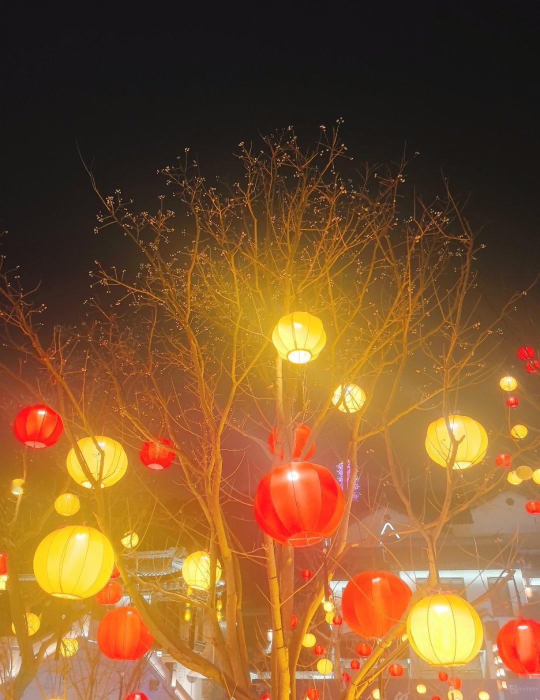 没有负债
失业也没啥
吃喝肯定不成问题的
就当给自己放个假
歇歇呗
躺平还是舒适