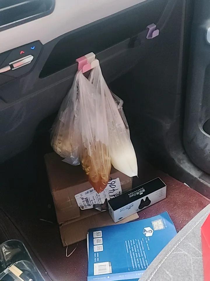 星期六就要考试了，可我感觉自己好像啥都没准备。于是，我每天提前半小时到，签到之后