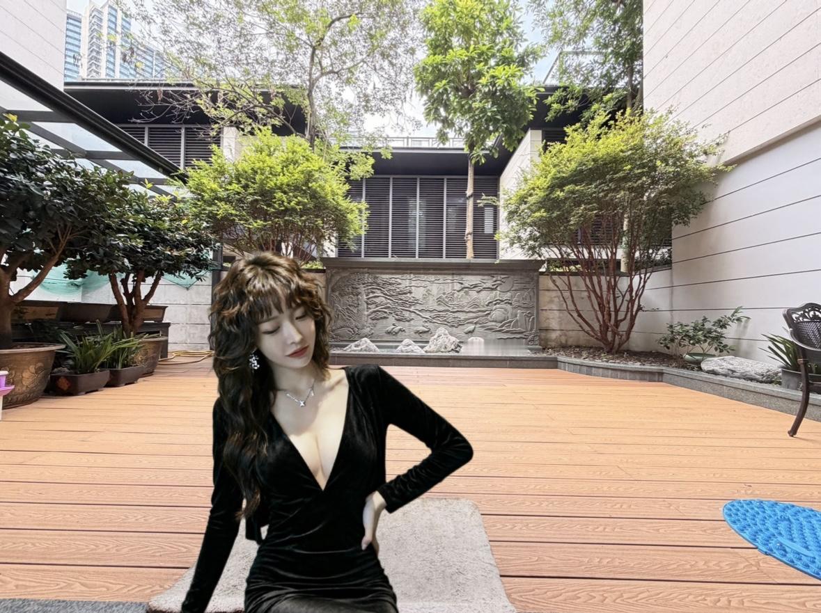 狂降2000万！美女富豪的合院别墅紧急抛售，5年、1000万的装修，说不要就不要