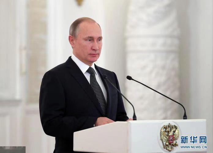 俄罗斯变局，对中国意味着什么
普京年纪大了，七十多了，谁来接班是个问题啊，个人色