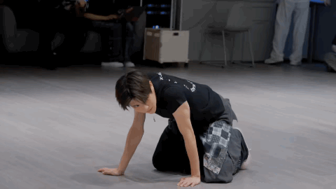 大家觉得这个吴是温是个好男孩吗 ​​​