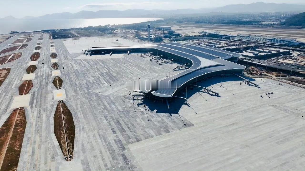 福州机场二期预计于3月试飞 ，计划6月投用！via@最爱福州

 虎纠人讲福州