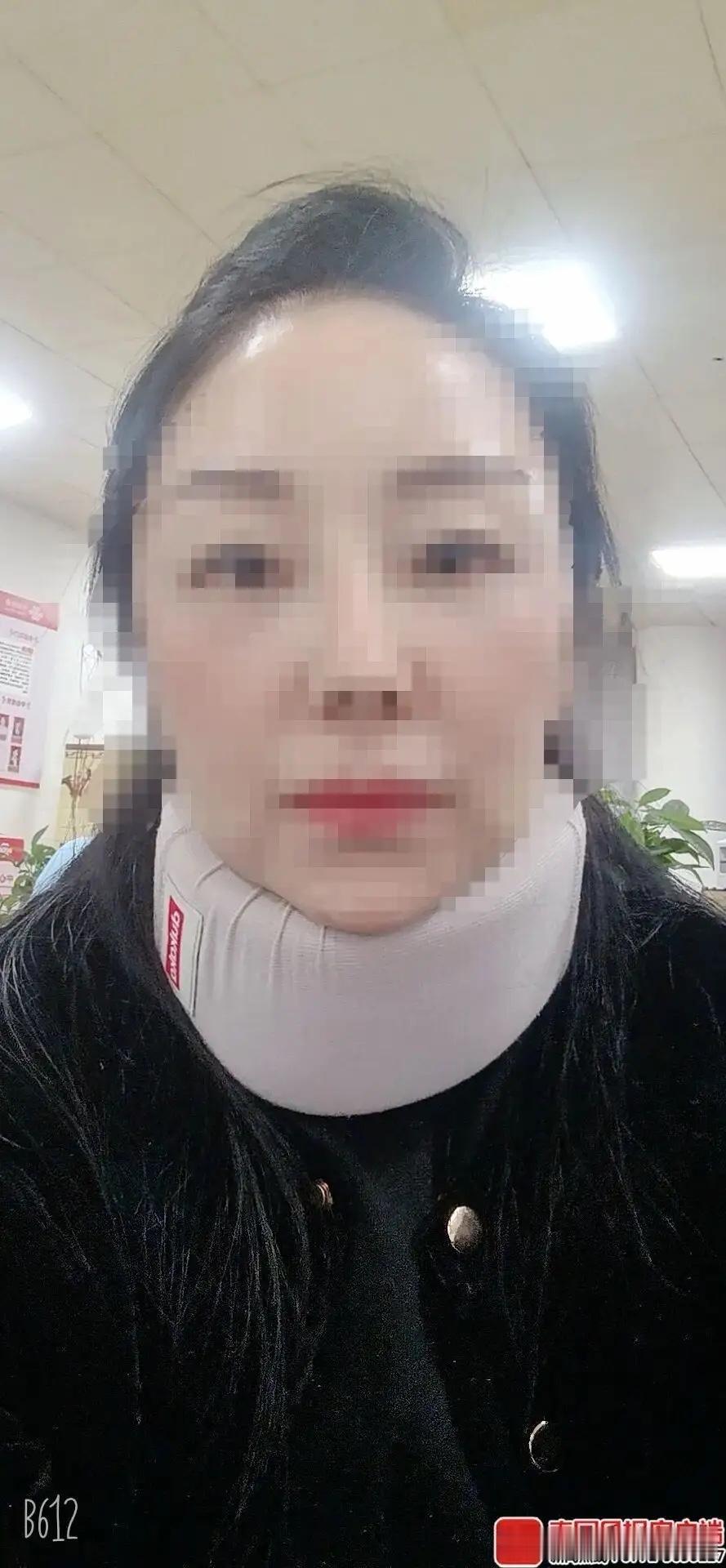 贵州兴义，女子坐小区电梯，谁料短短十几秒功夫，电梯突然从4楼冲顶到了28楼，事后