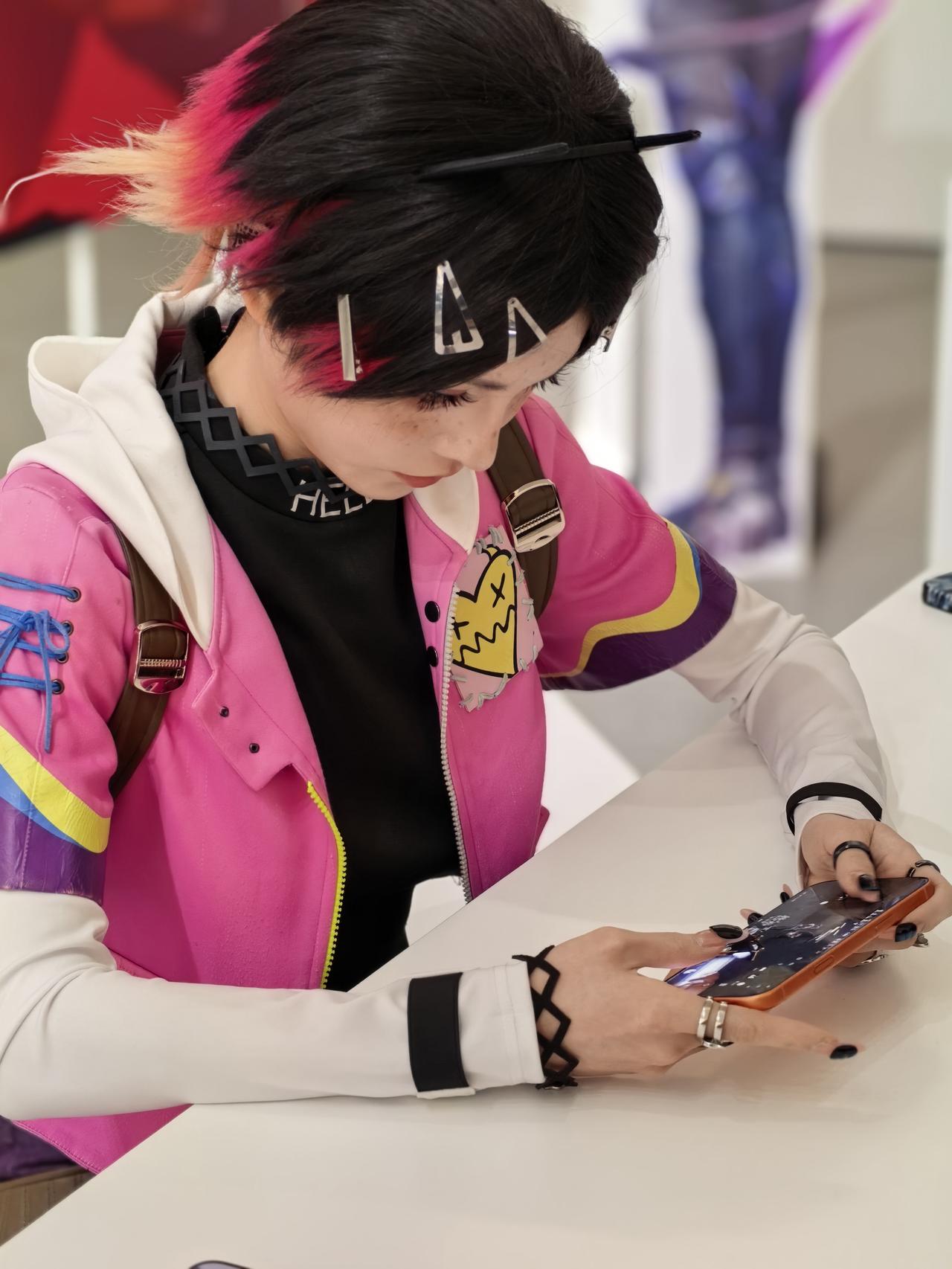 图中的游戏你玩过哪些？应邀参加了苹果一节特殊的游戏课，除了iOS和iPadOS平