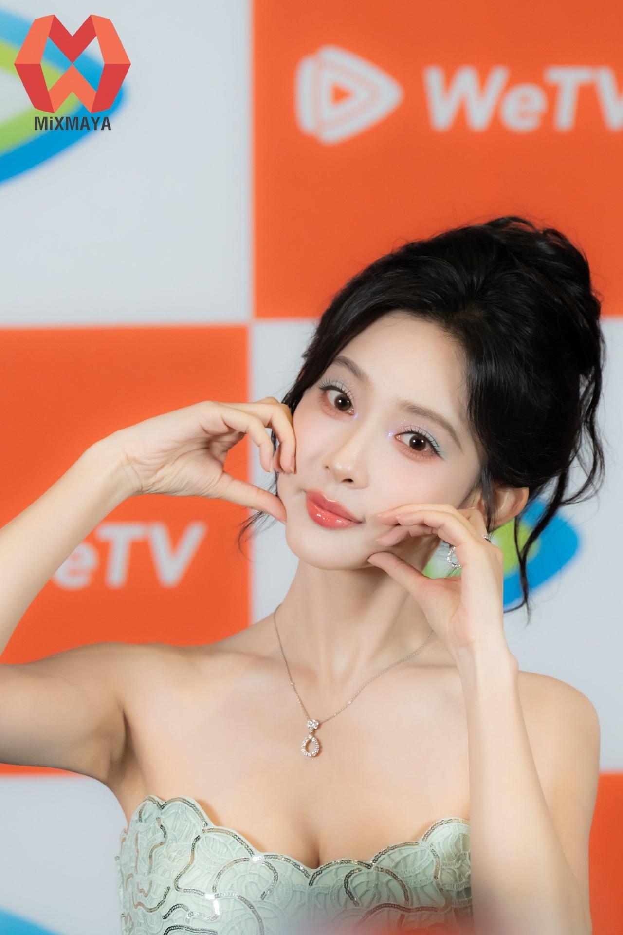 孟子义颜值在内娱95女星中属于什么档位？女星最怕的镜头，绝对是外媒无修原相机！高